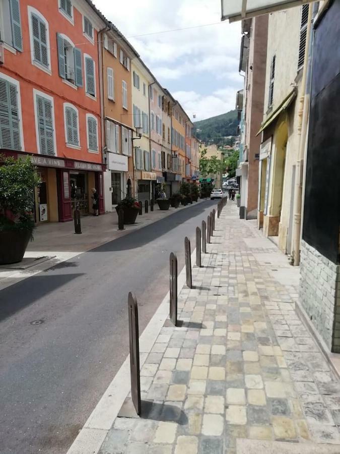 Apartamento Charmant T2 Dans Le Vieux Centre De La Valette Du Var Exterior foto